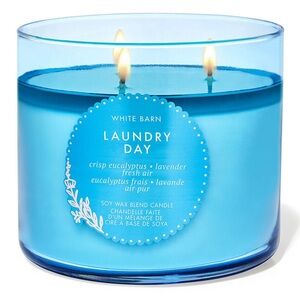 NWT White Barn Bath & Body Works Laundry Day Blue Candle